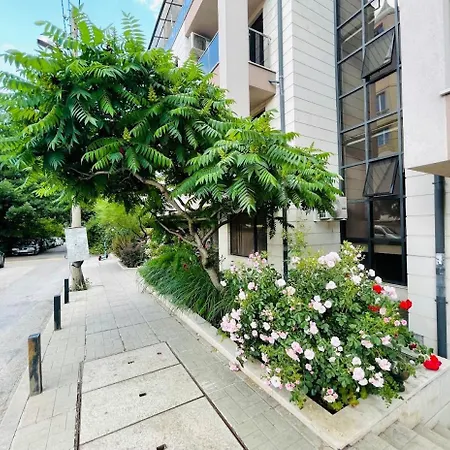 2 Bedroom With Parking * София